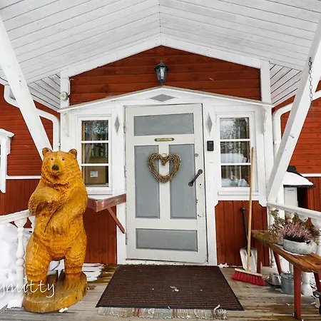 Myllyniitty Loghouse Villa Rovaniemi