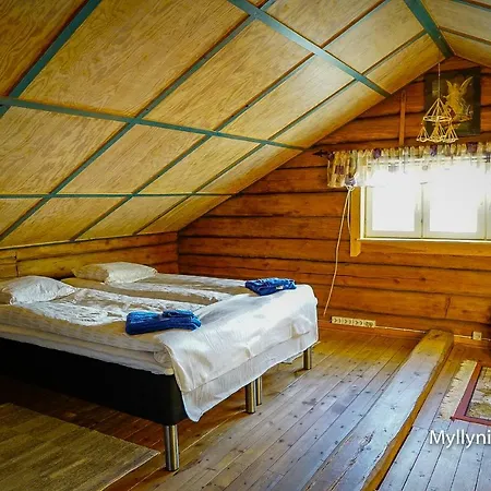 Myllyniitty Loghouse Villa Rovaniemi